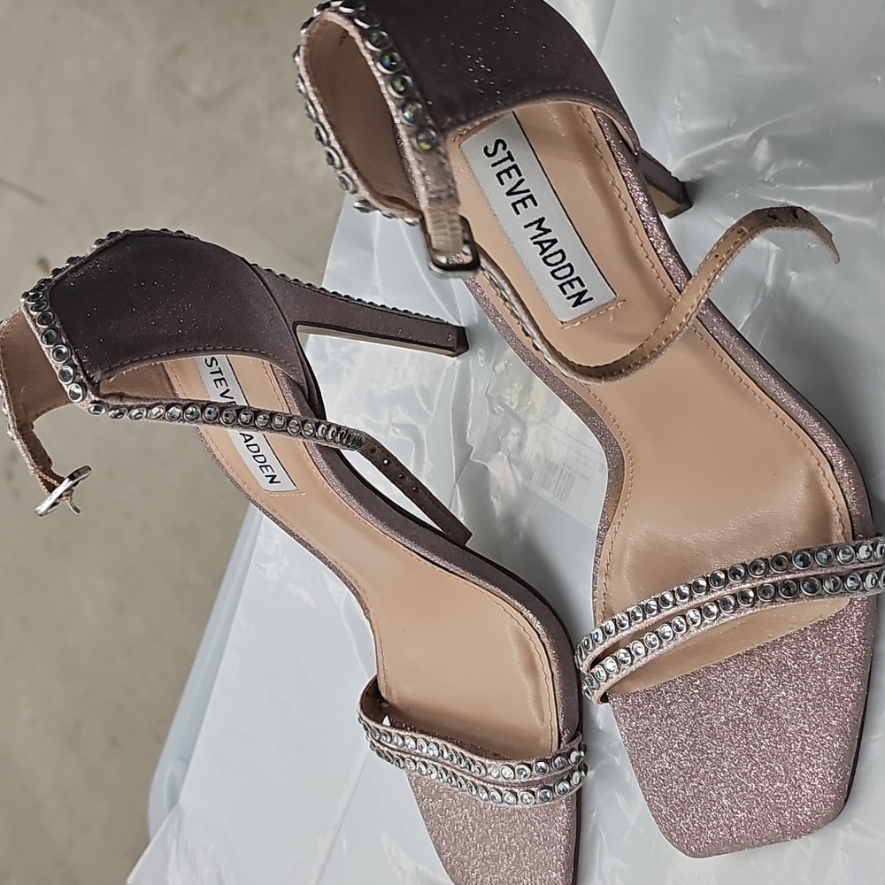 Steve Madden Sparkling Pink Heels with Rhinestones